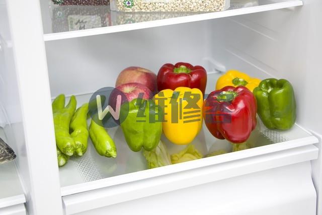 美菱冰箱冷藏室結(jié)冰怎么辦？