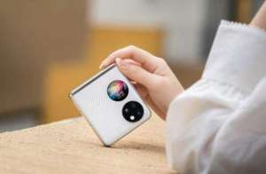 華為折疊屏手機(jī)維修多少錢(qián)?網(wǎng)友直呼修不起