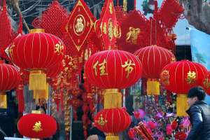 春節(jié)期間手機(jī)磕破導(dǎo)致無(wú)法使用，應(yīng)該怎么辦？