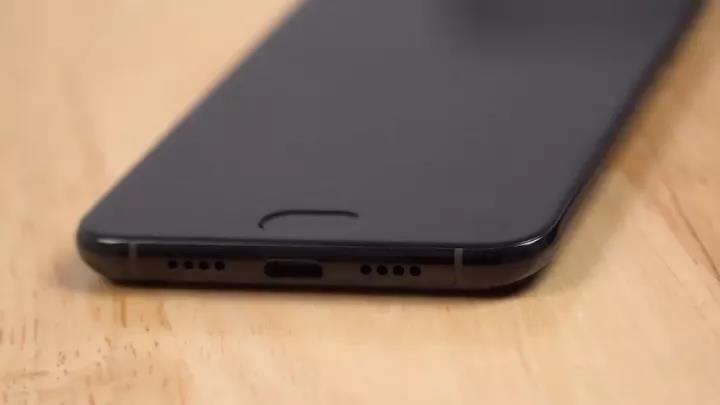 為什么現(xiàn)在的手機(jī)都取消了耳機(jī)插孔?