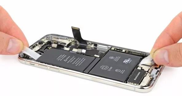 手機卡頓續(xù)航短,iPhone降頻門