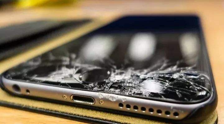 iPhone手機(jī)屏幕維修多少錢?