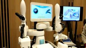 手機(jī)貼膜新紀(jì)元，貼膜機(jī)器人來(lái)襲！